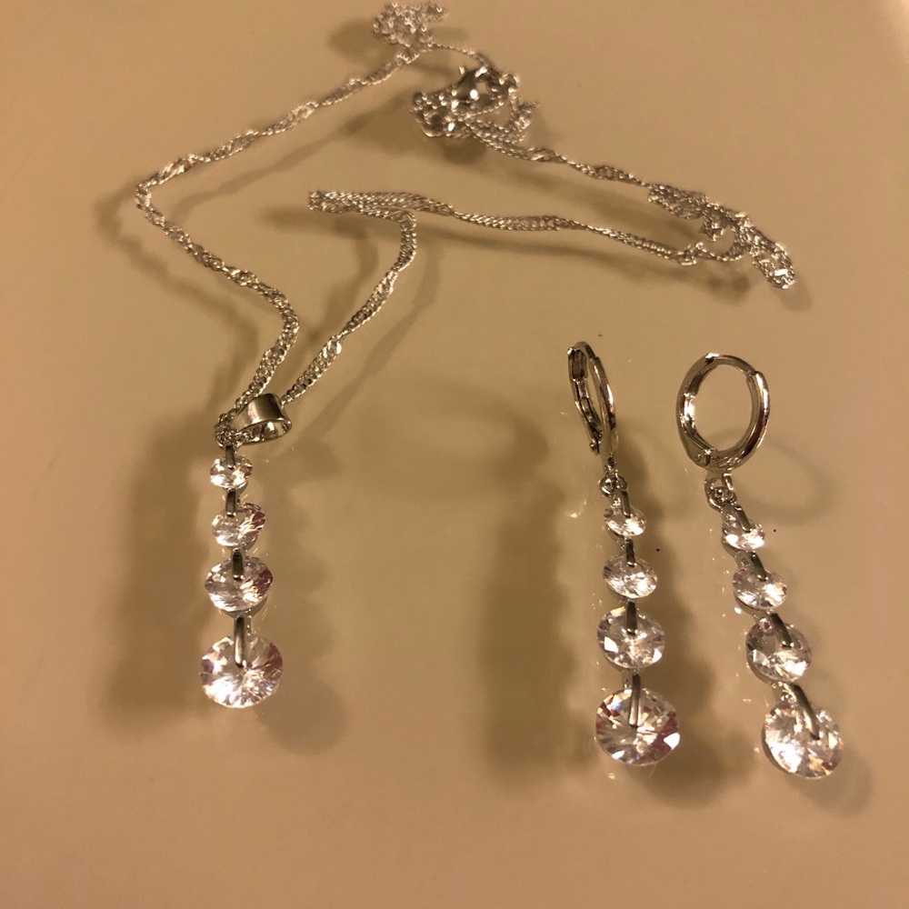 Set jewelry